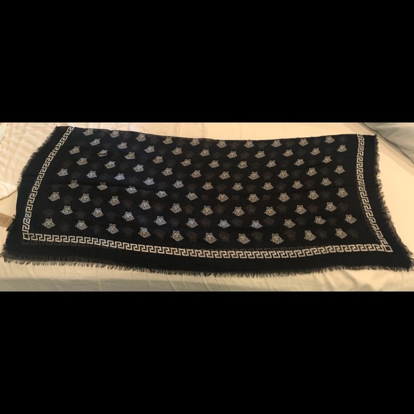 Versace Scarf - Picture 2 of 4